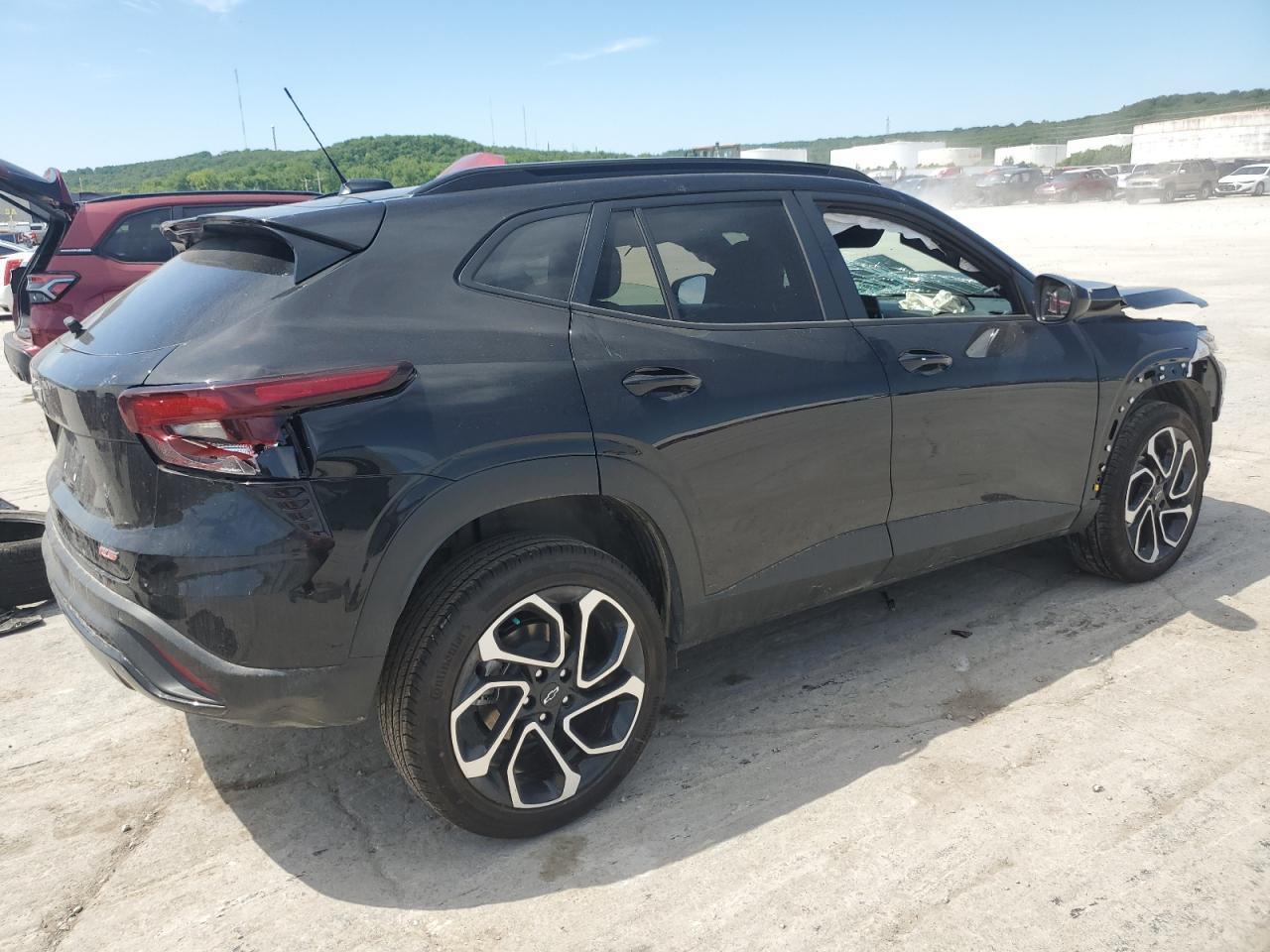 2025 CHEVROLET TRAX