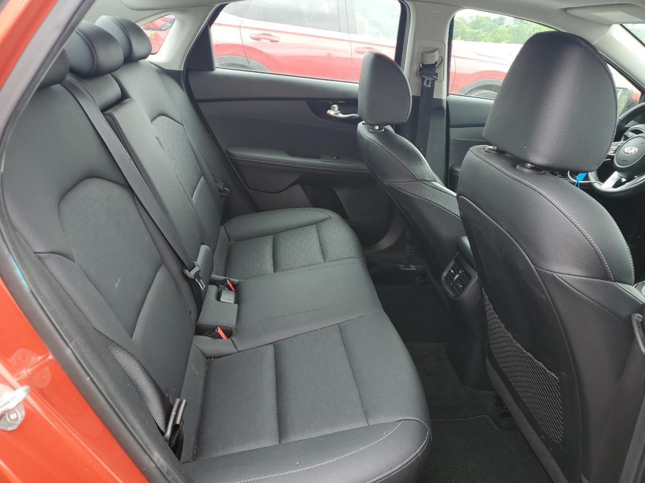 2019 KIA FORTE