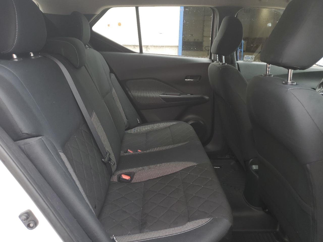 2020 NISSAN KICKS