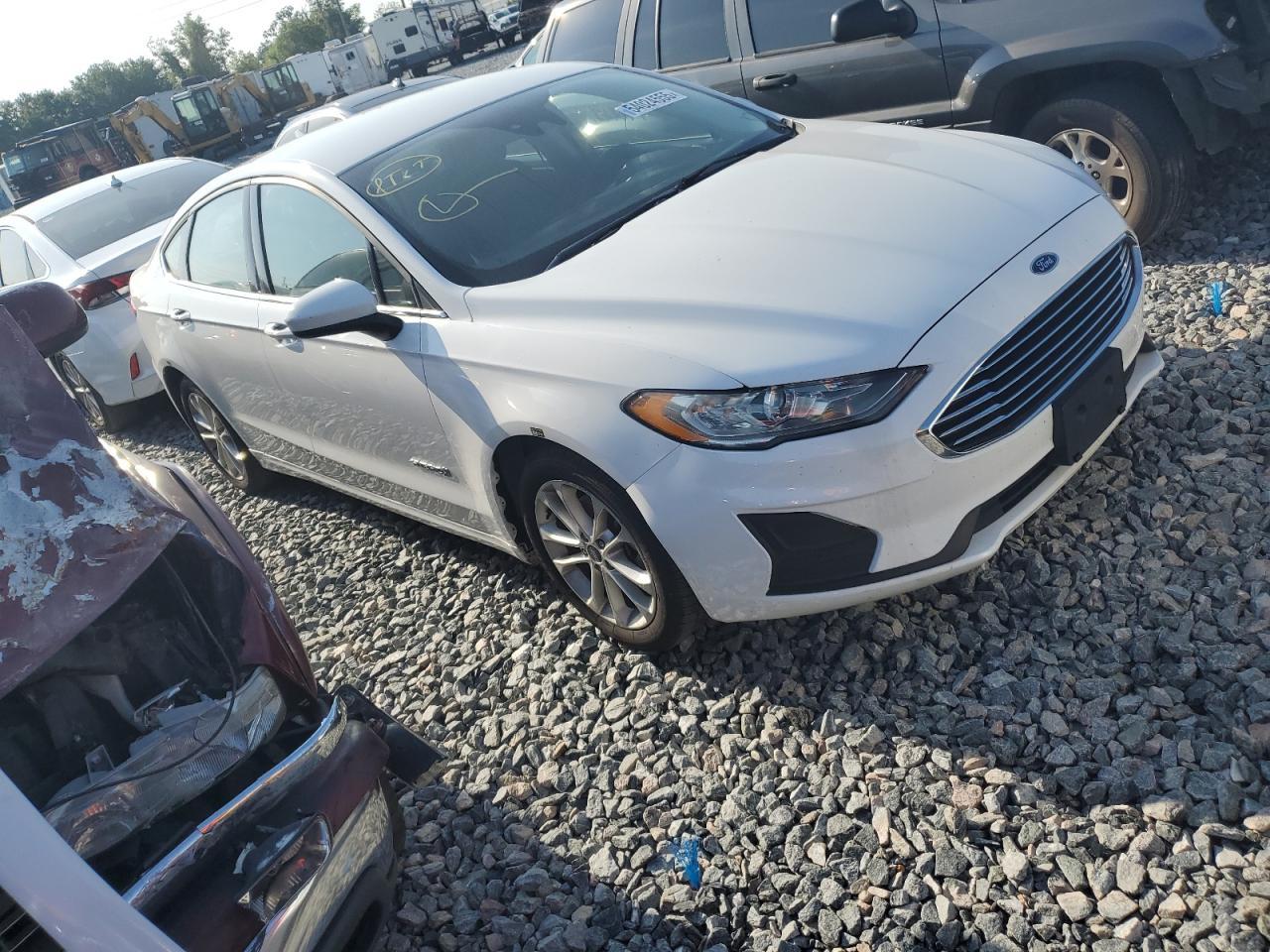 2019 FORD FUSION