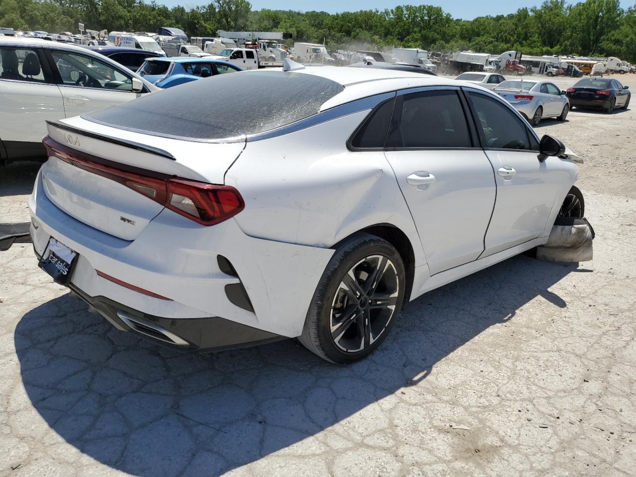 2023 KIA K5
