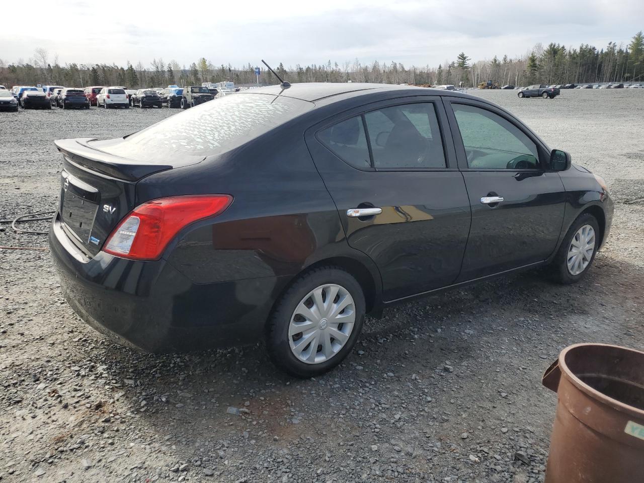 2013 NISSAN VERSA