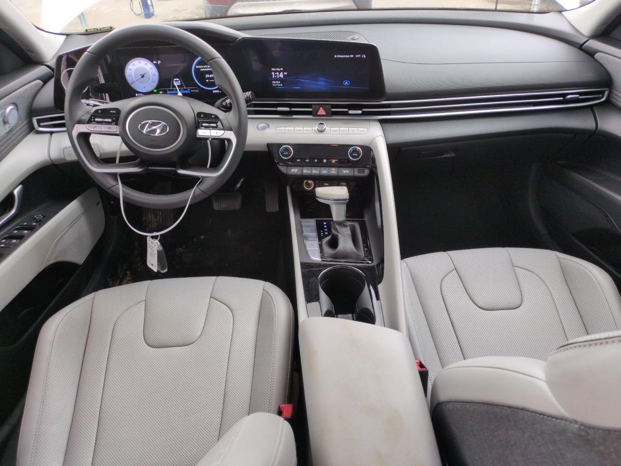 2023 HYUNDAI ELANTRA