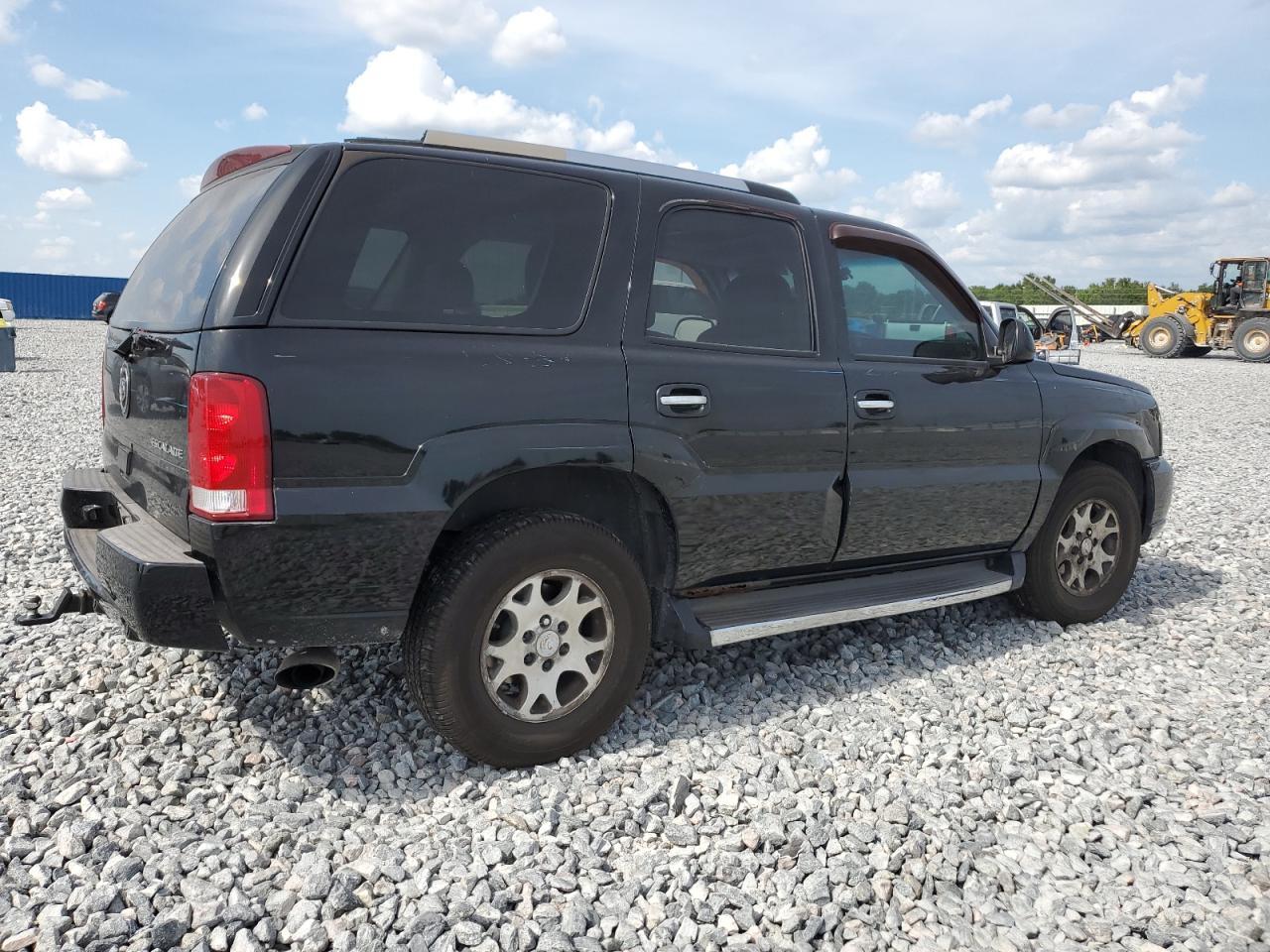 2004 CADILLAC ESCALADE