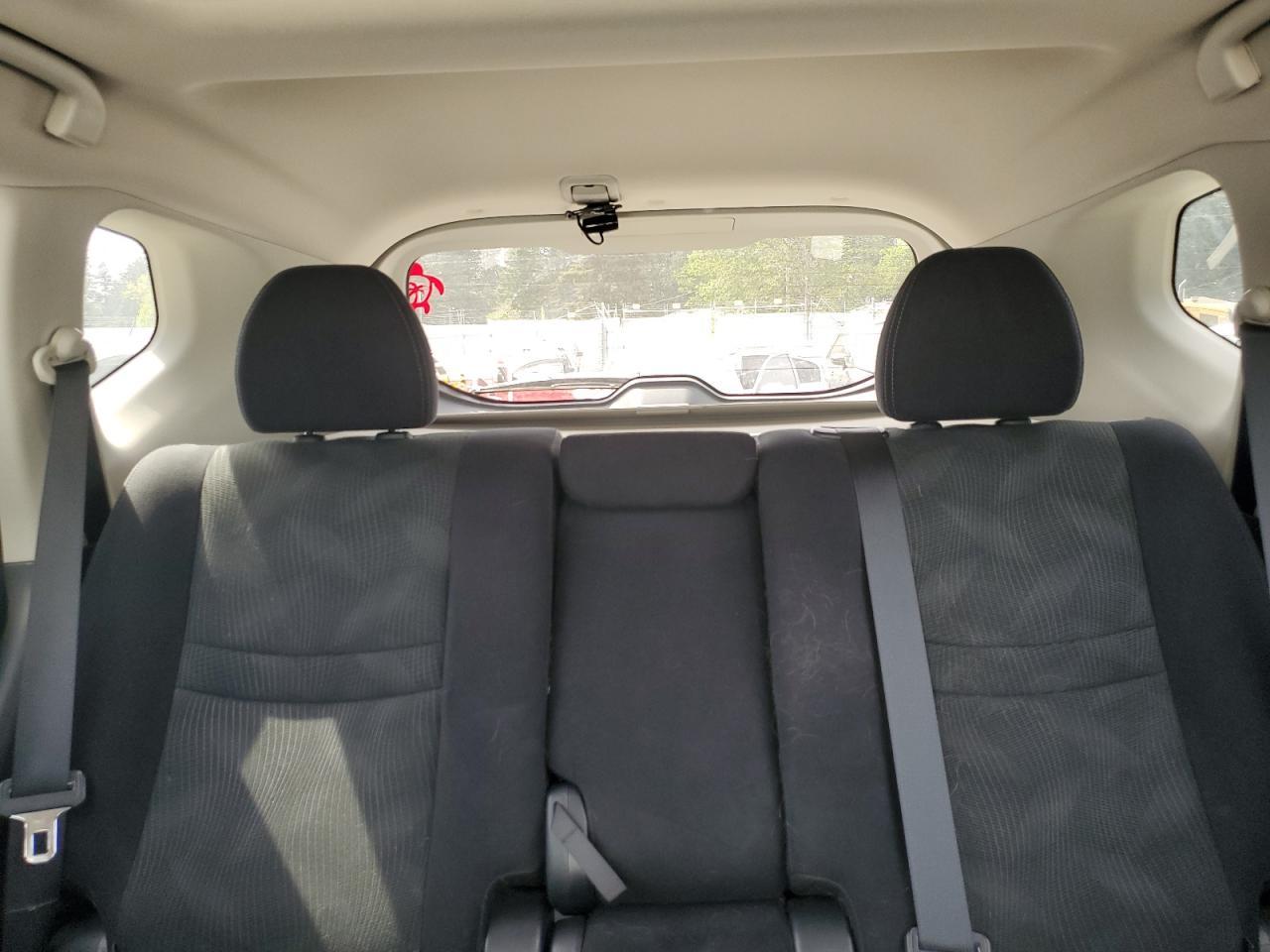2015 NISSAN ROGUE