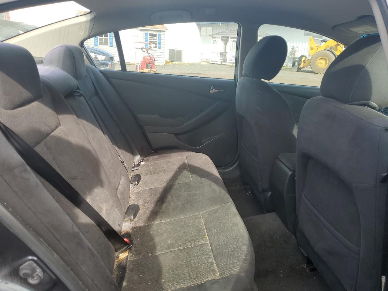 2010 NISSAN ALTIMA