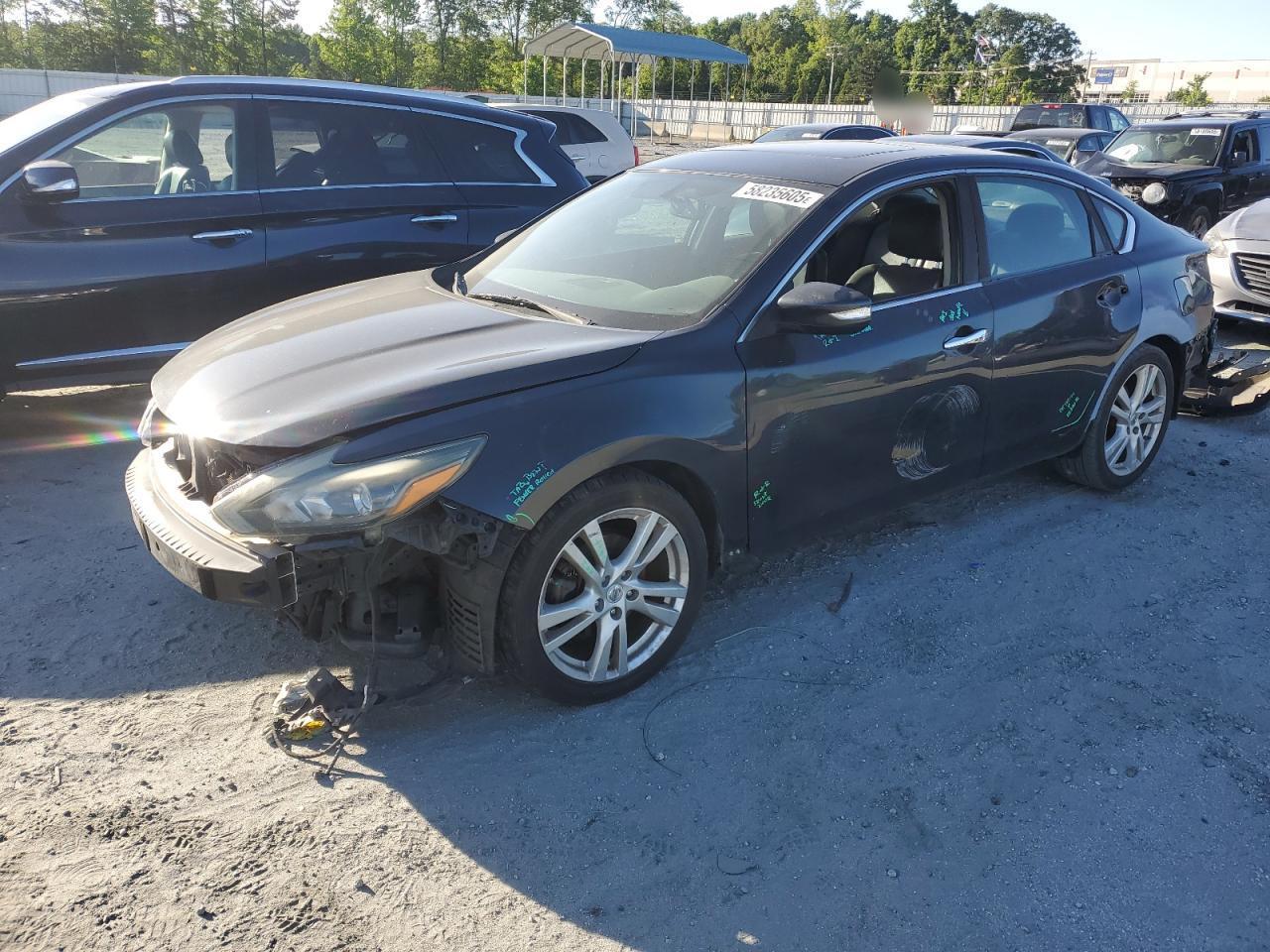 2016 NISSAN ALTIMA