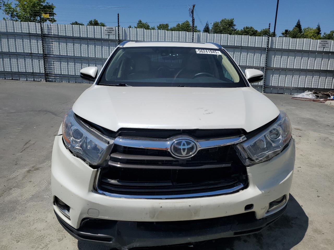 2016 TOYOTA HIGHLANDER
