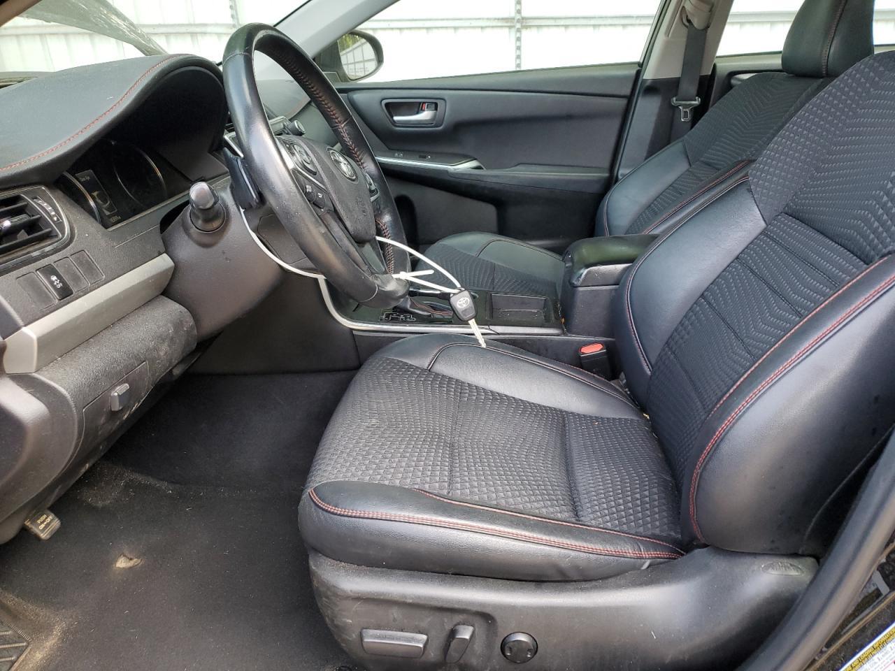 2015 TOYOTA CAMRY