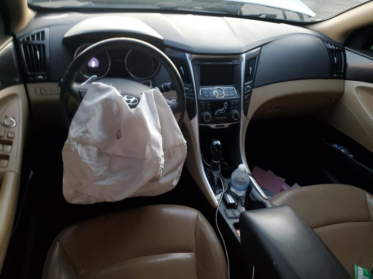 2011 HYUNDAI SONATA