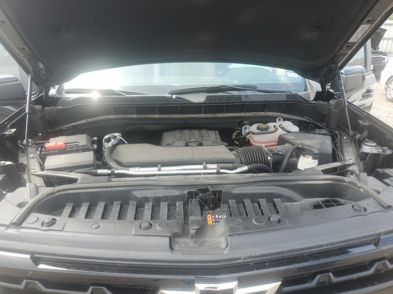 2024 CHEVROLET Silverado