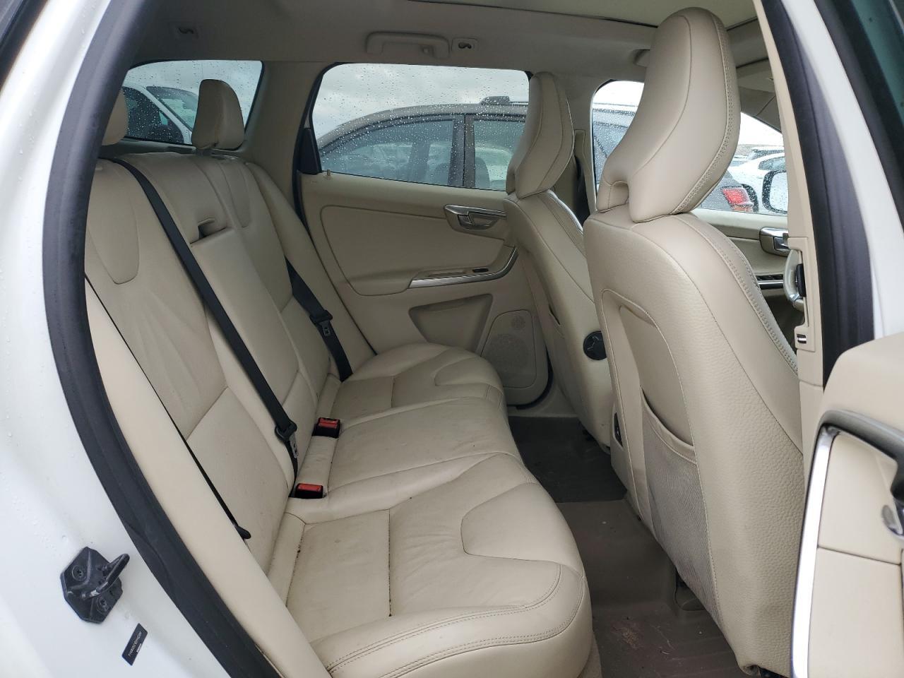 2013 VOLVO XC60