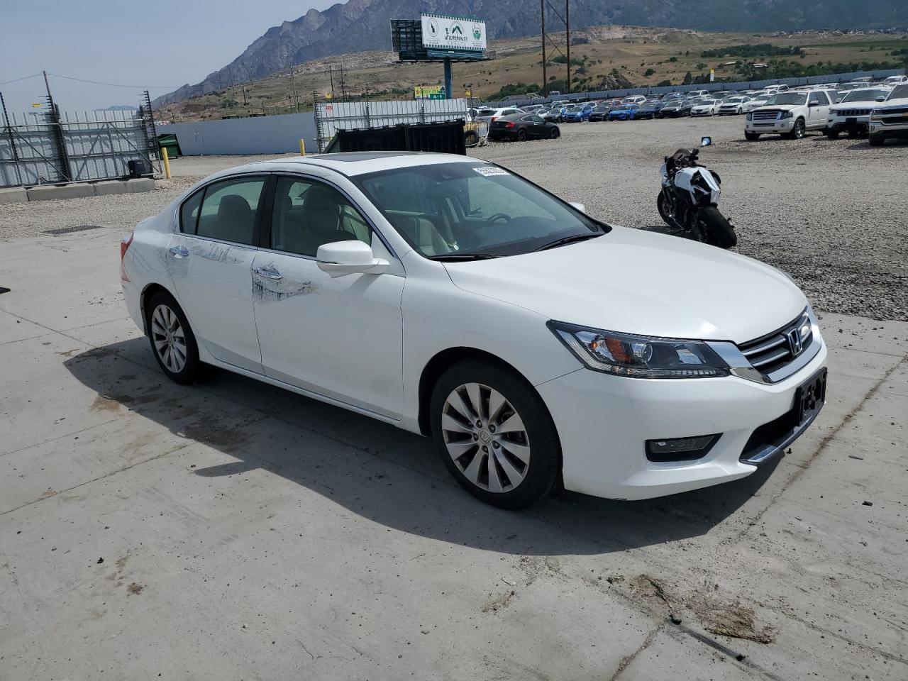 2014 HONDA ACCORD