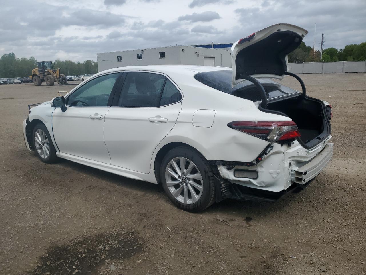 2023 TOYOTA CAMRY