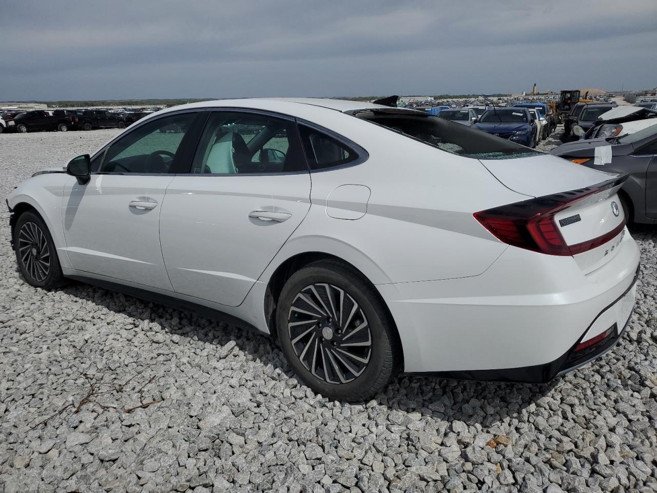 2023 HYUNDAI SONATA
