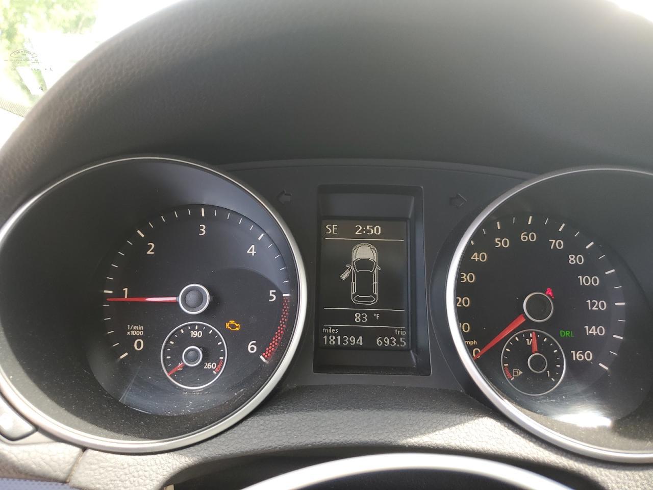 2011 VOLKSWAGEN JETTA
