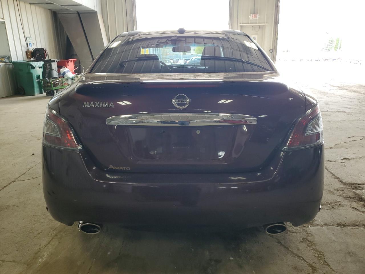 2014 NISSAN Maxima