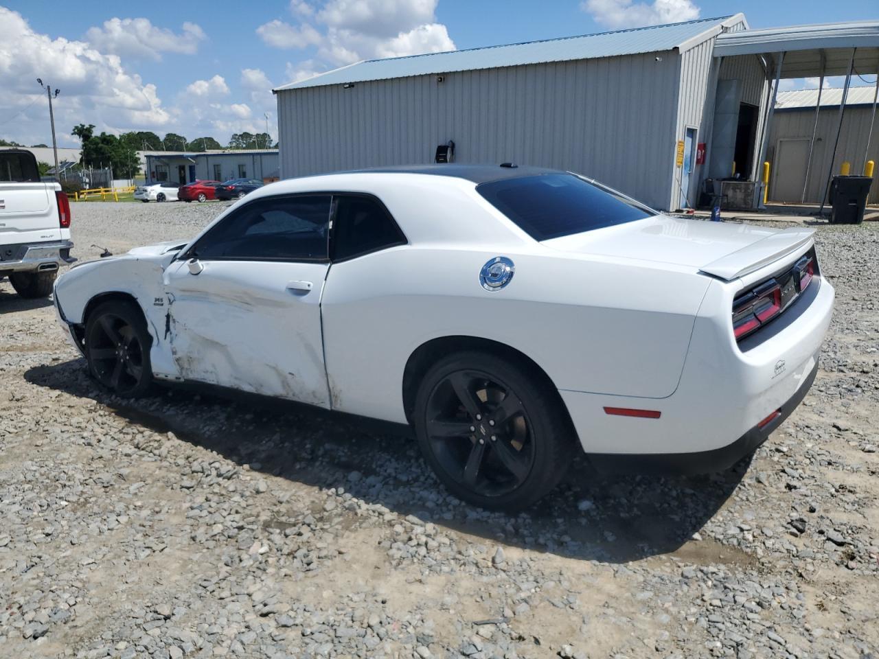 2017 DODGE Challenger