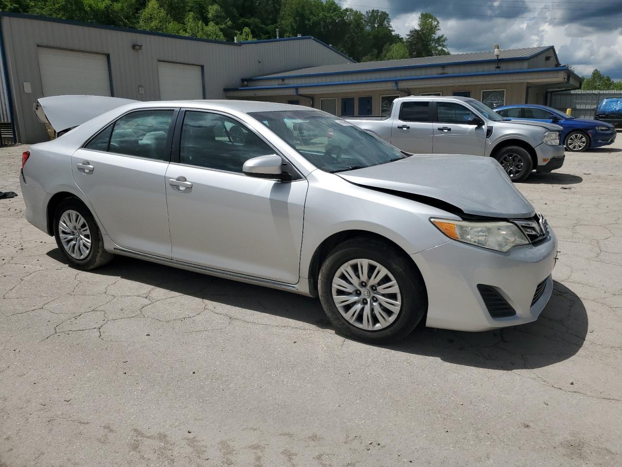 2013 TOYOTA CAMRY