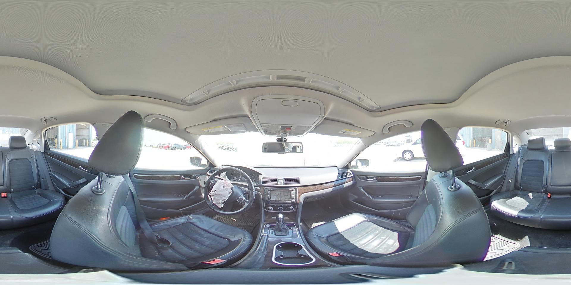 2014 VOLKSWAGEN Passat