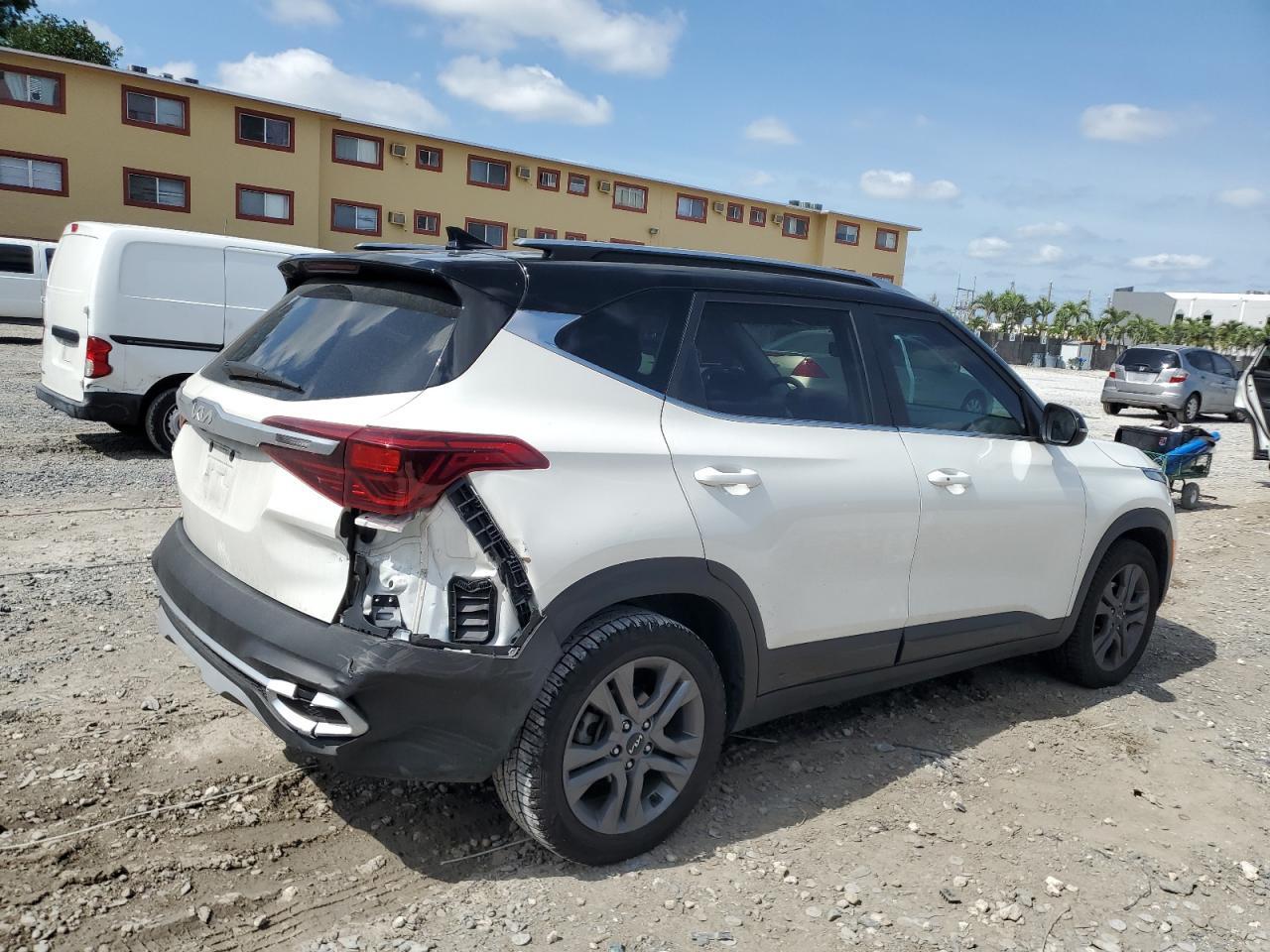 2023 KIA SELTOS