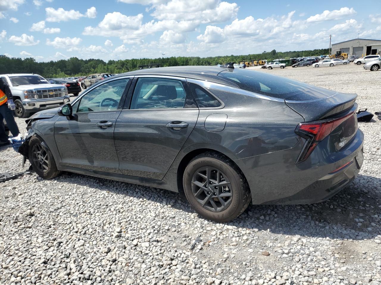 2025 KIA K5