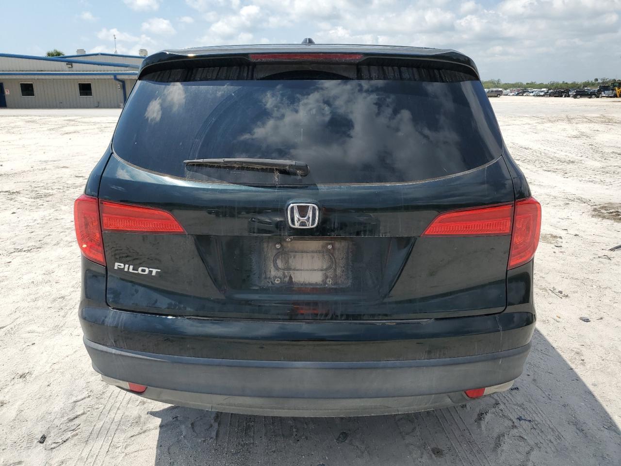2016 HONDA PILOT