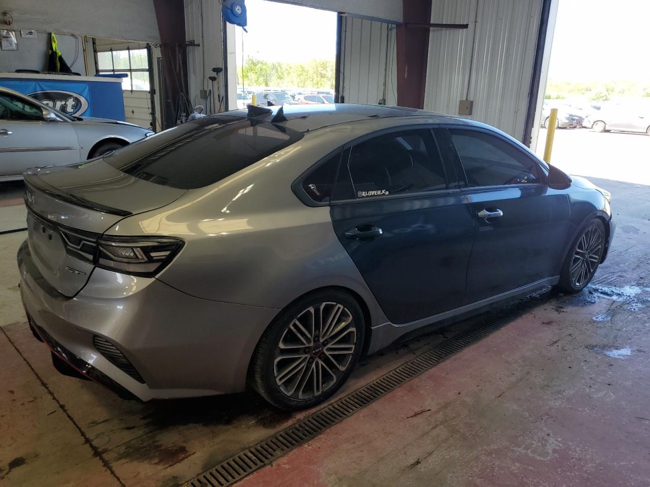 2022 KIA FORTE