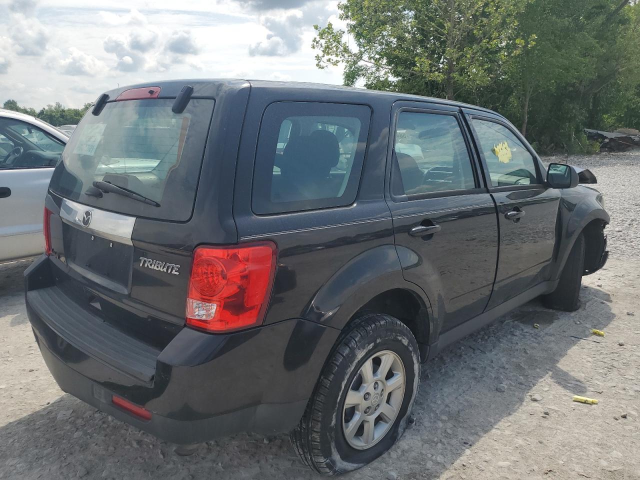 2011 MAZDA Tribute