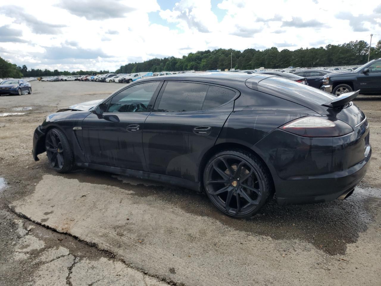 2012 PORSCHE Panamera