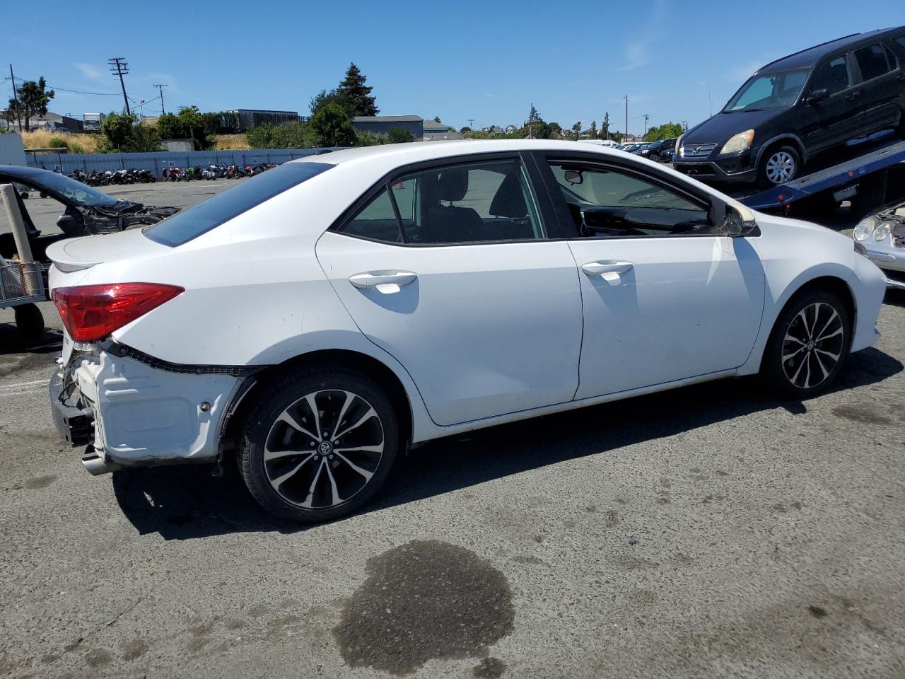 2017 TOYOTA COROLLA