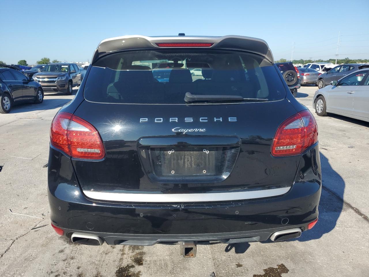 2014 PORSCHE CAYENNE