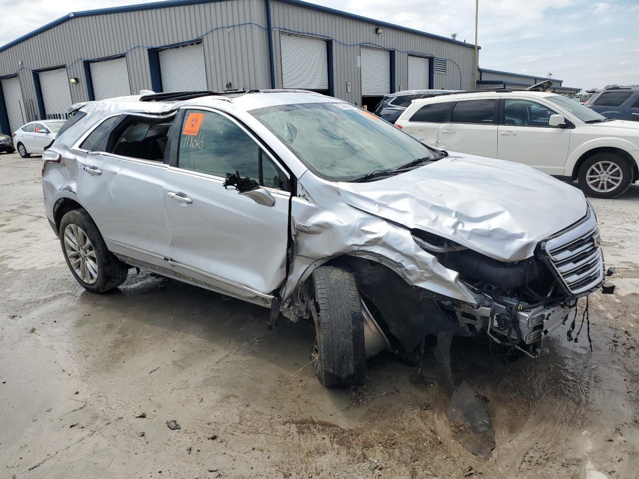 2019 CADILLAC XT5