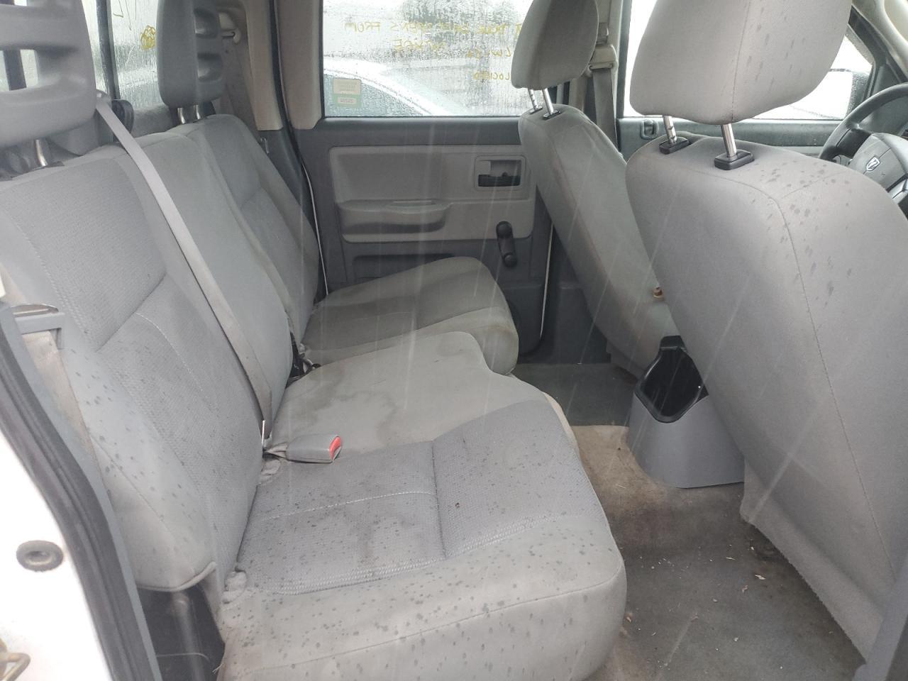 2006 DODGE Dakota