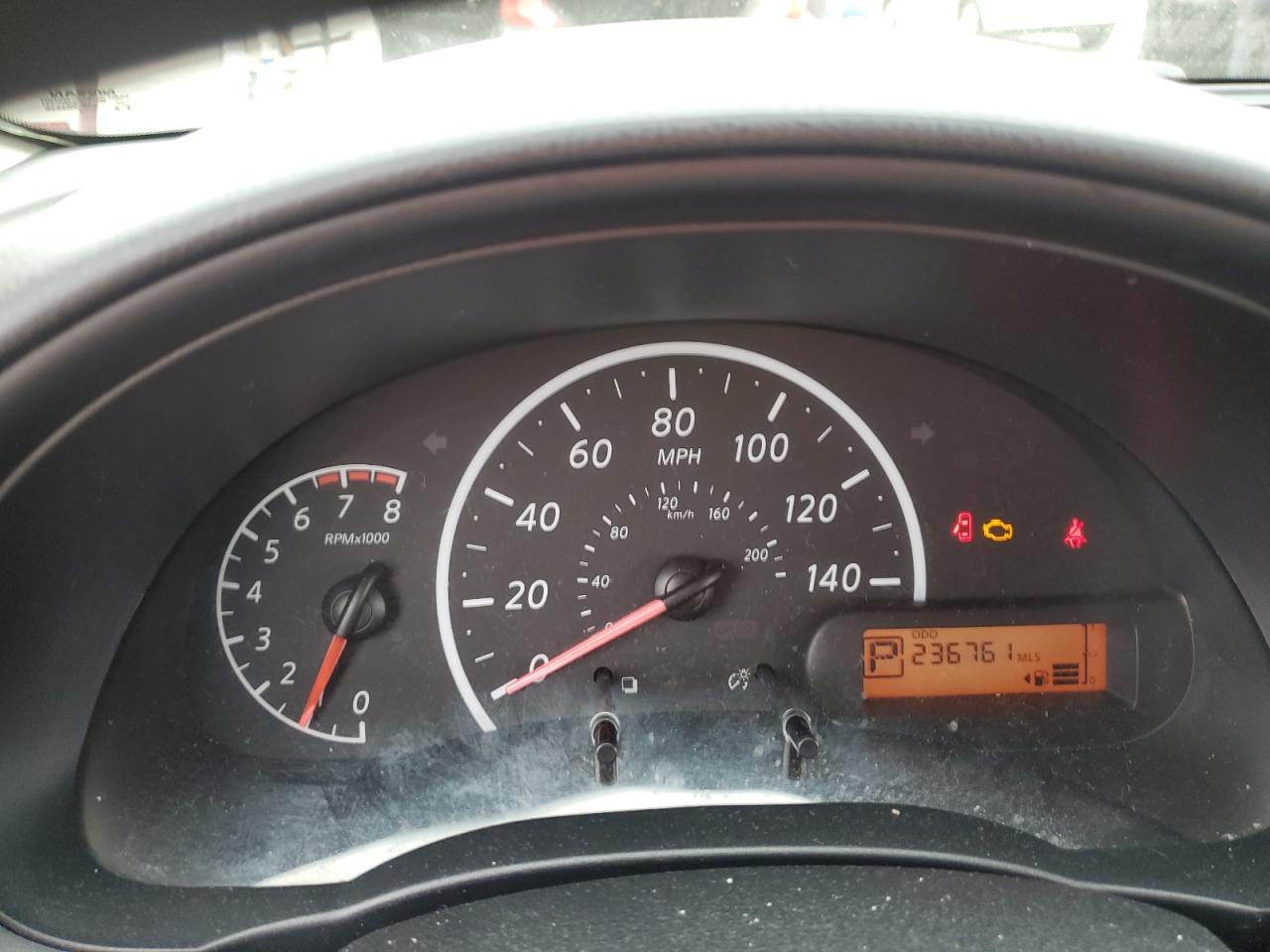 2014 NISSAN VERSA