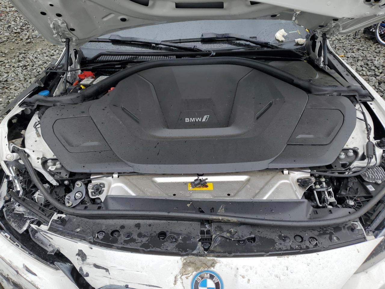 2024 BMW i4