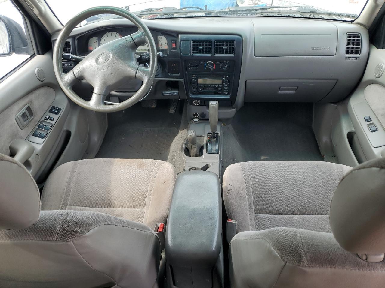 2002 TOYOTA TACOMA