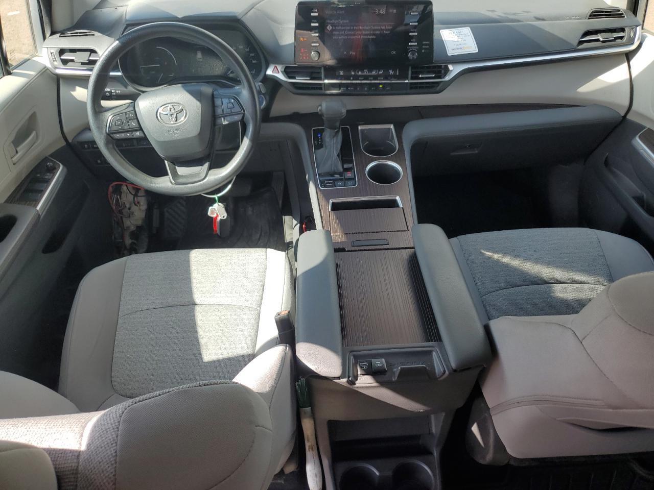 2022 TOYOTA SIENNA