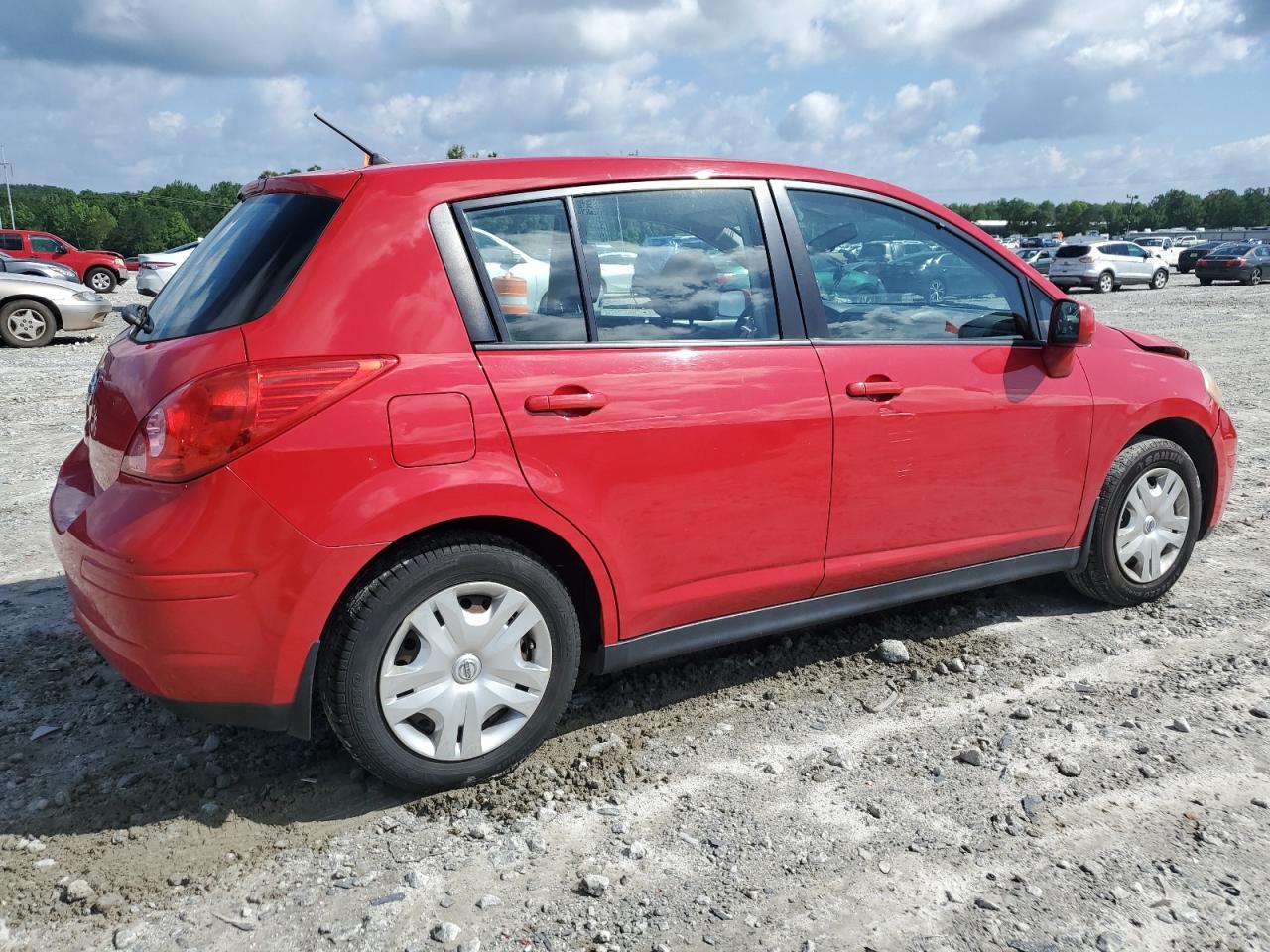 2010 NISSAN VERSA