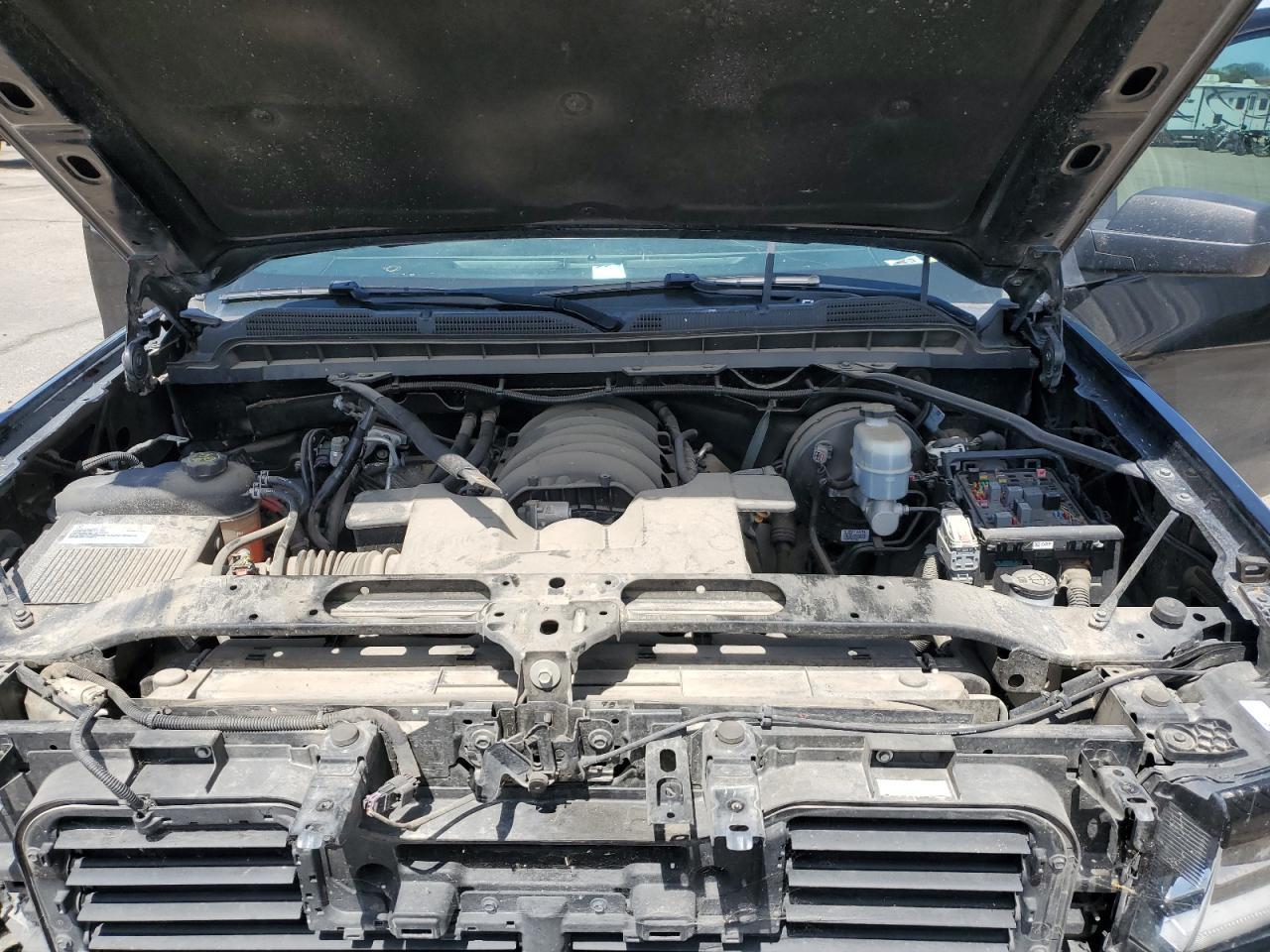 2018 CHEVROLET Silverado