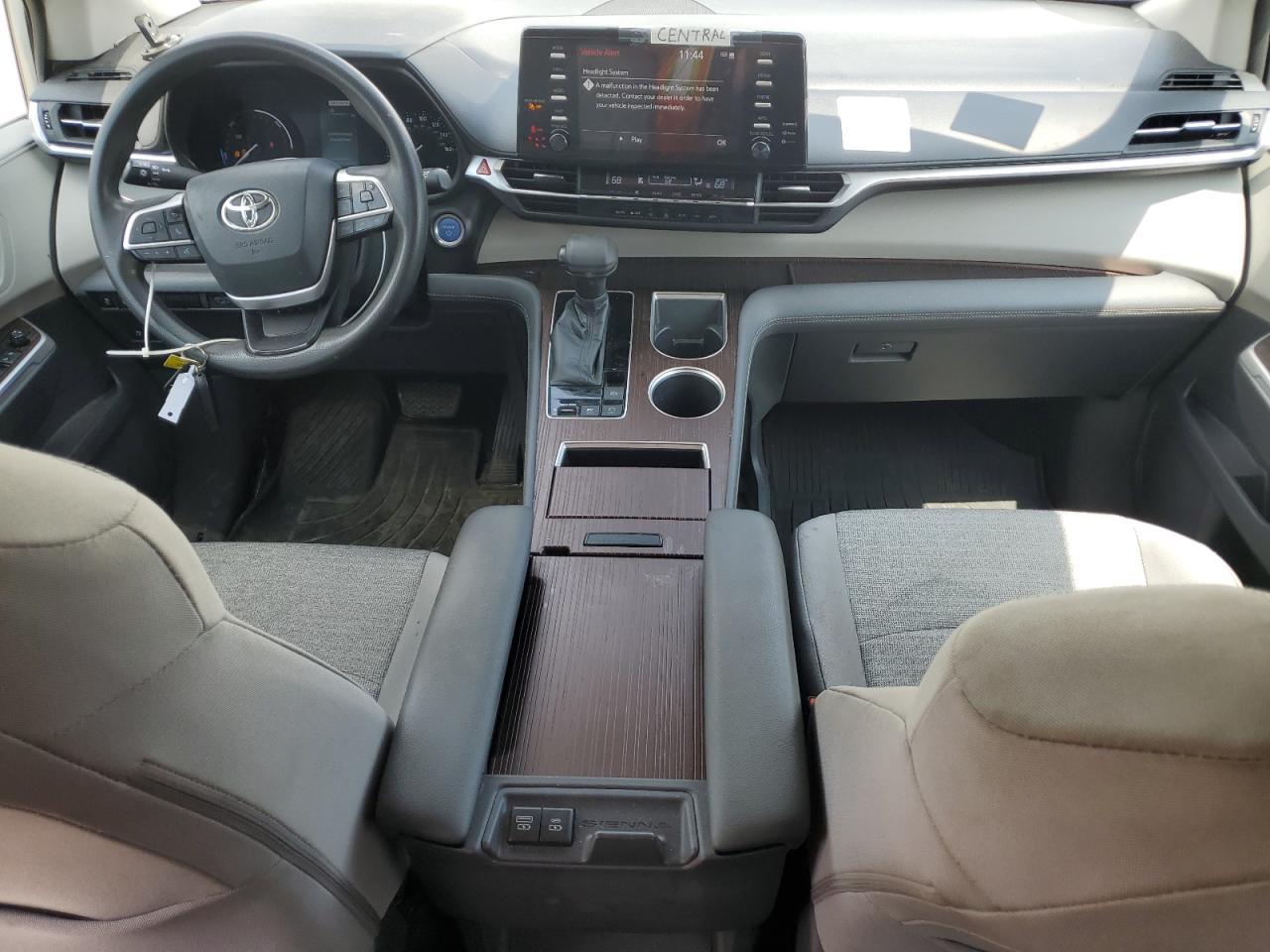 2021 TOYOTA SIENNA