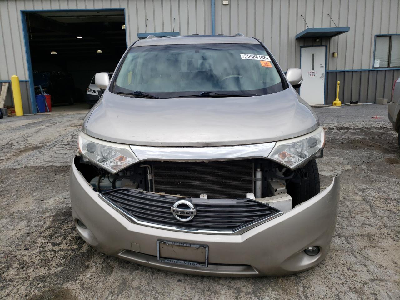 2013 NISSAN Quest