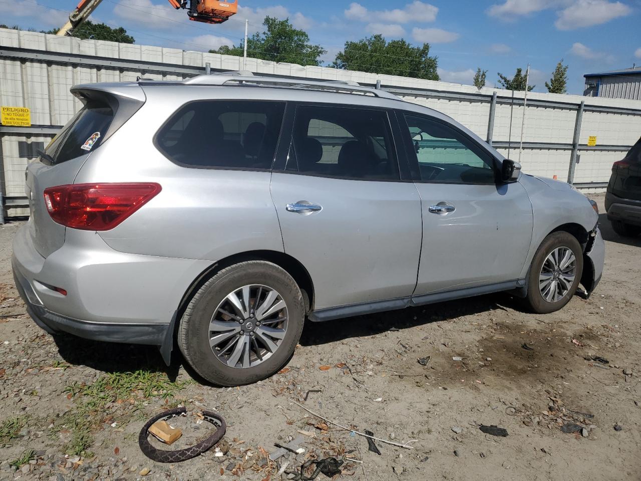 2018 NISSAN PATHFINDER