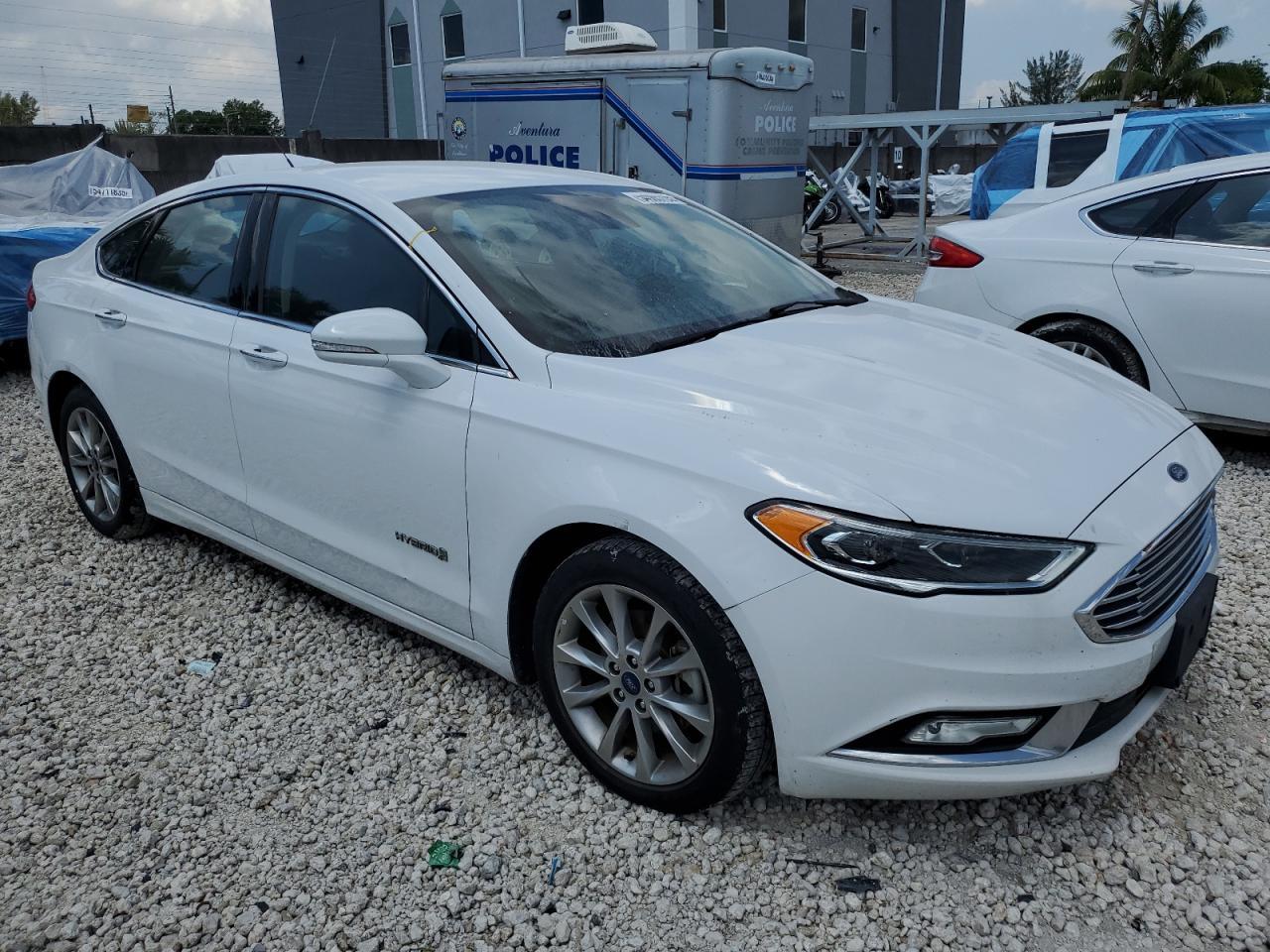 2017 FORD FUSION