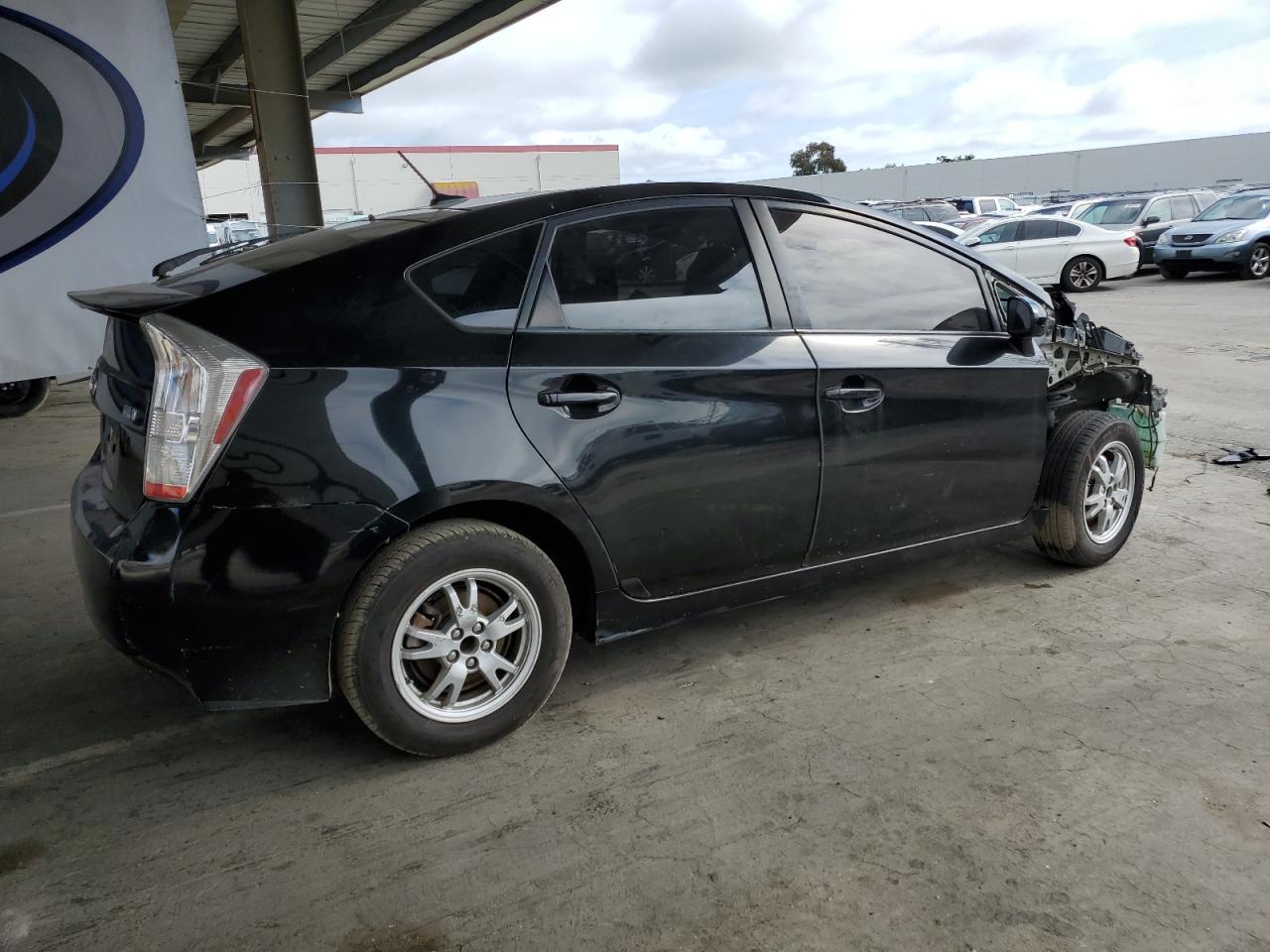 2011 TOYOTA PRIUS