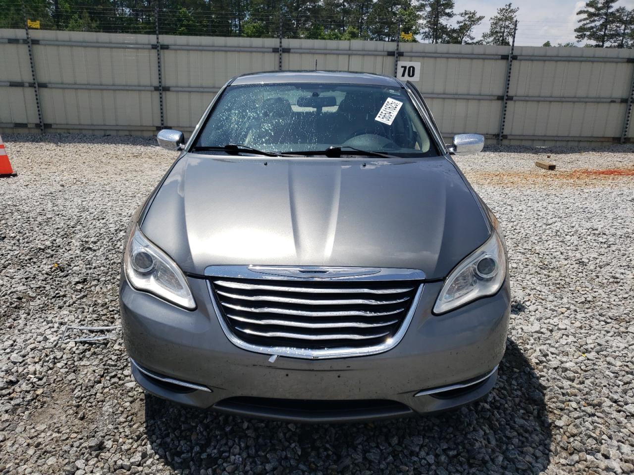 2013 CHRYSLER 200