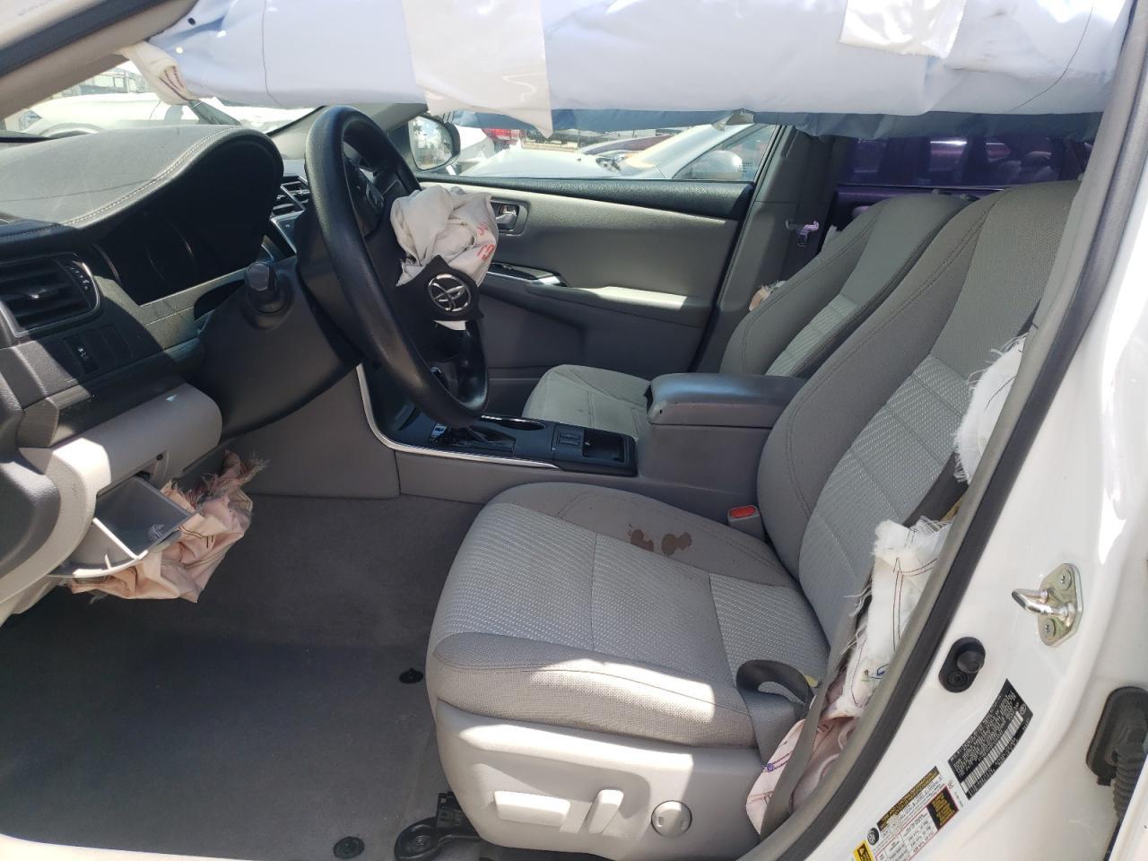 2015 TOYOTA CAMRY