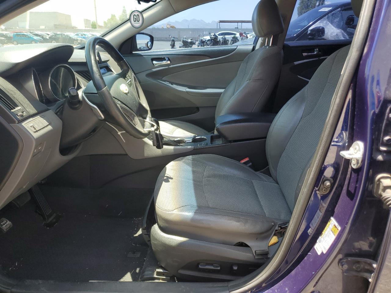 2013 HYUNDAI SONATA