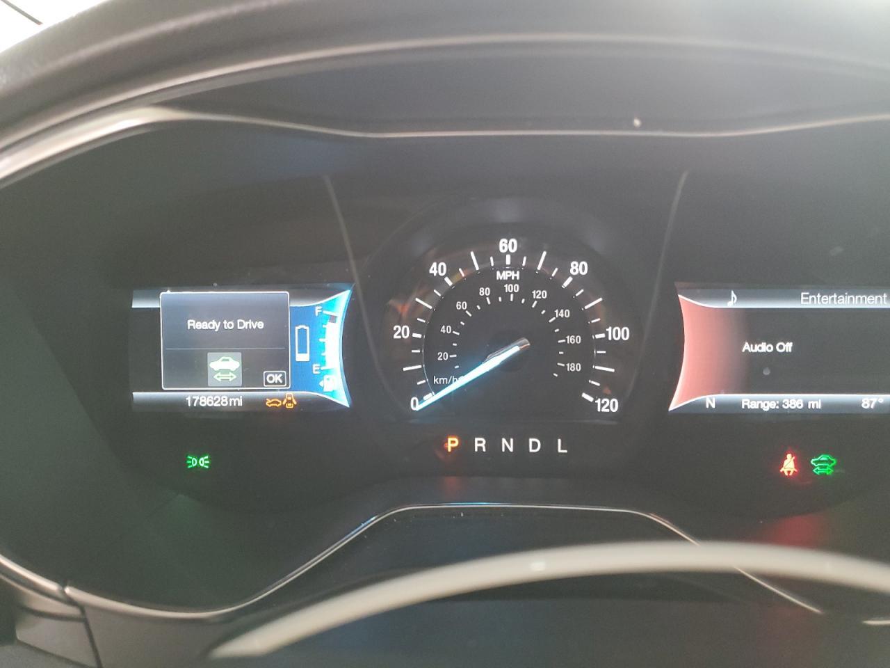 2017 FORD FUSION