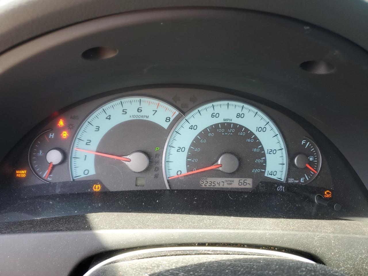2011 TOYOTA CAMRY